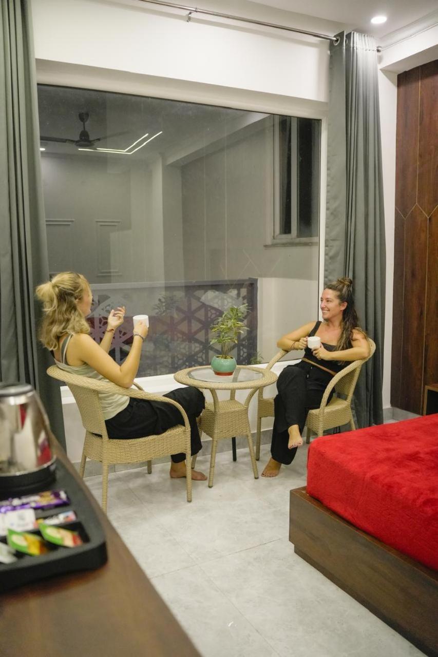 Bonfire Hostels Rishīkesh Eksteriør bilde