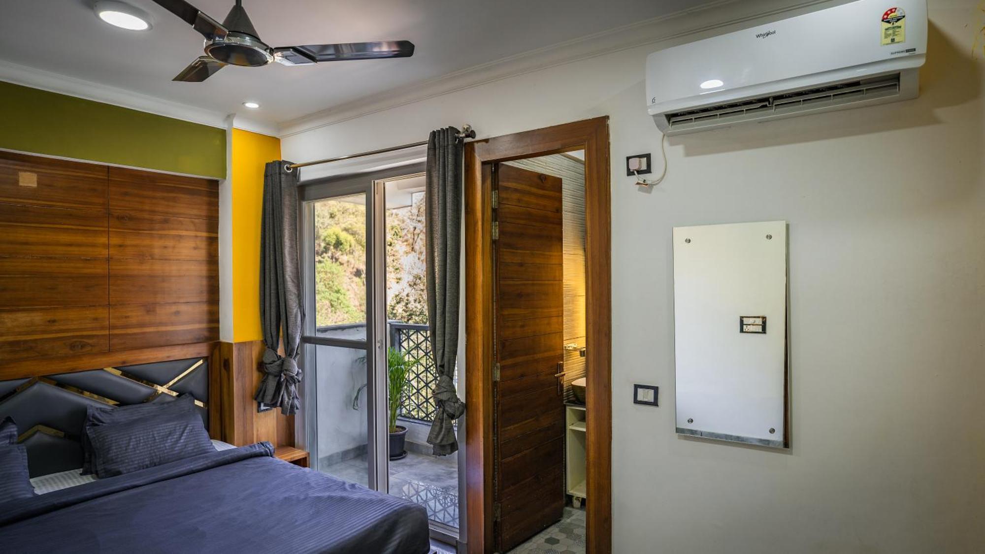 Bonfire Hostels Rishīkesh Eksteriør bilde